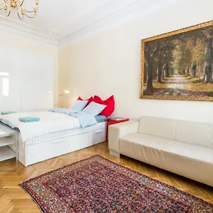 Apartment Beautiful Viennese, Vienna