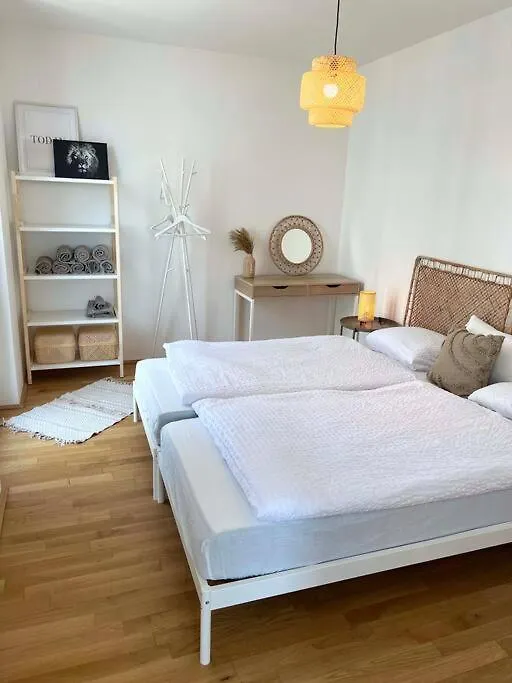 Donaublick Oasis: Stylische Wohnung Vienna Austria